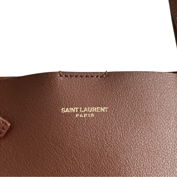 NEW Yves Saint Laurent Tote in Brick - Picture 9 of 14